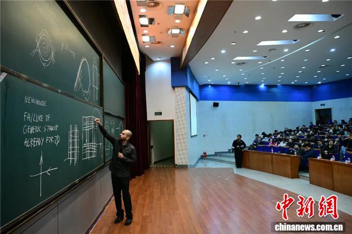 體育投注：東西問丨高速：中國能否成爲一個全球數學中心？