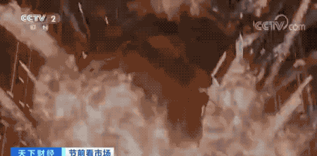 沸腾了！预售票房，两天破亿元！春节档电影“加量不加价”！六部大片上线，你想看哪部？