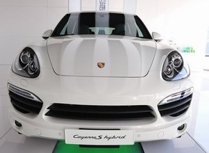 {Online Casino}(保时捷suv价格)